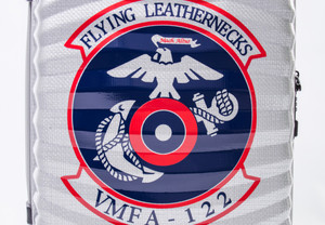 2色のカッティング用シートで旅行バックに個性を