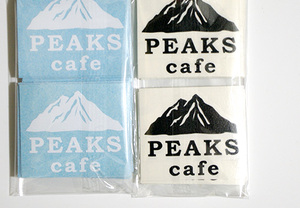 おしゃれなカフェのカッティングステッカーです。