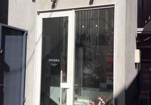 切り文字シールでオンリーワン・ブランドをご案内