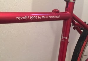 細かい文字を自転車に。カッティング用シートがおすすめです