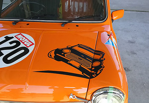 大きなカッティング用シートでレーシングカーを更に格好良く！