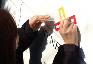 車用のカッティングステッカー（カッティングシート含む）をご注文頂きました。