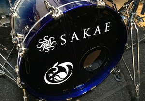 カッティングシートでビジュアルと音にこだわったドラムステッカーを