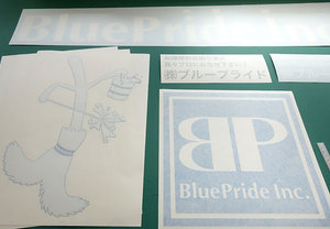 ステッカーじゃなくて、カッティング用シートなんです！