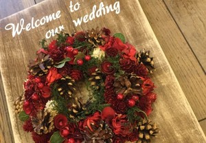 リースとカッティングステッカーでウェルカム！