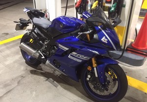 バイクを引き立たせるステッカーチューンは当社のカッティングシートで