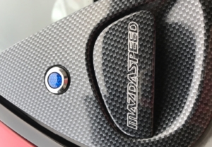 愛車に復活！　数年前と同じデザインのカッティングシート