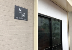 スタイリッシュなフォントで、凛々しさを表現したカッティングシート