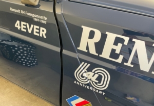 カッティングステッカーで自分好みに簡単カスタマイズ！