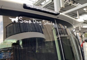 親しみを感じる、手書き風ステッカー