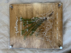 カッティングシートで作る！愛が溢れる、手作りのウェルカムボード