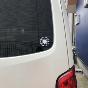 愛車を飾る、ワンポイントのカッティングステッカー