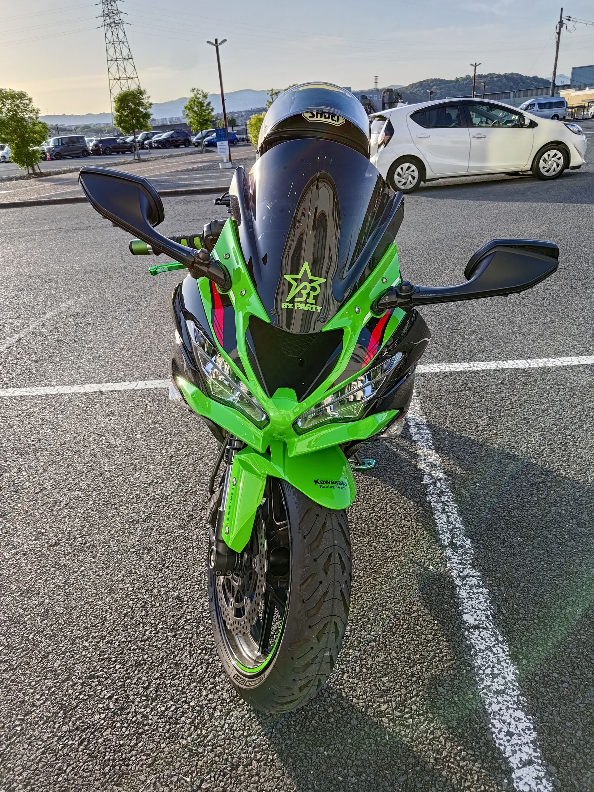 カッティングステッカーで世界に1台だけのオリジナルバイクに！ - 国内