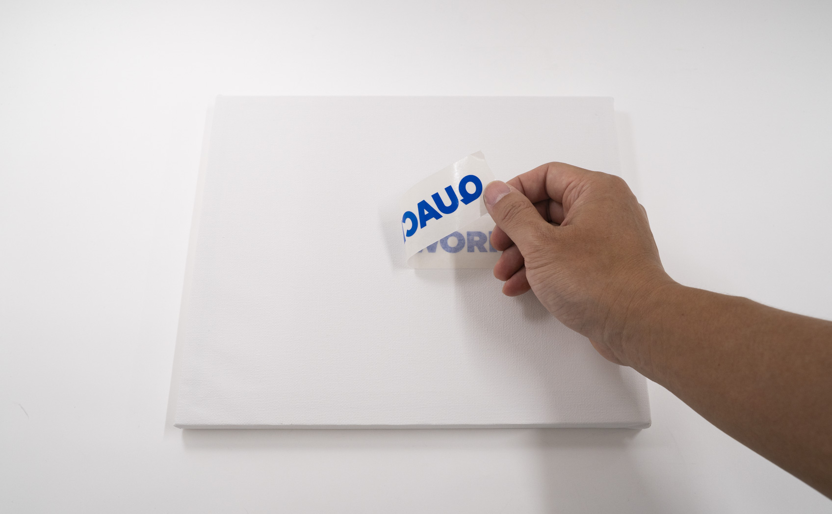 貼れる場所・貼れない場所 キャンバス