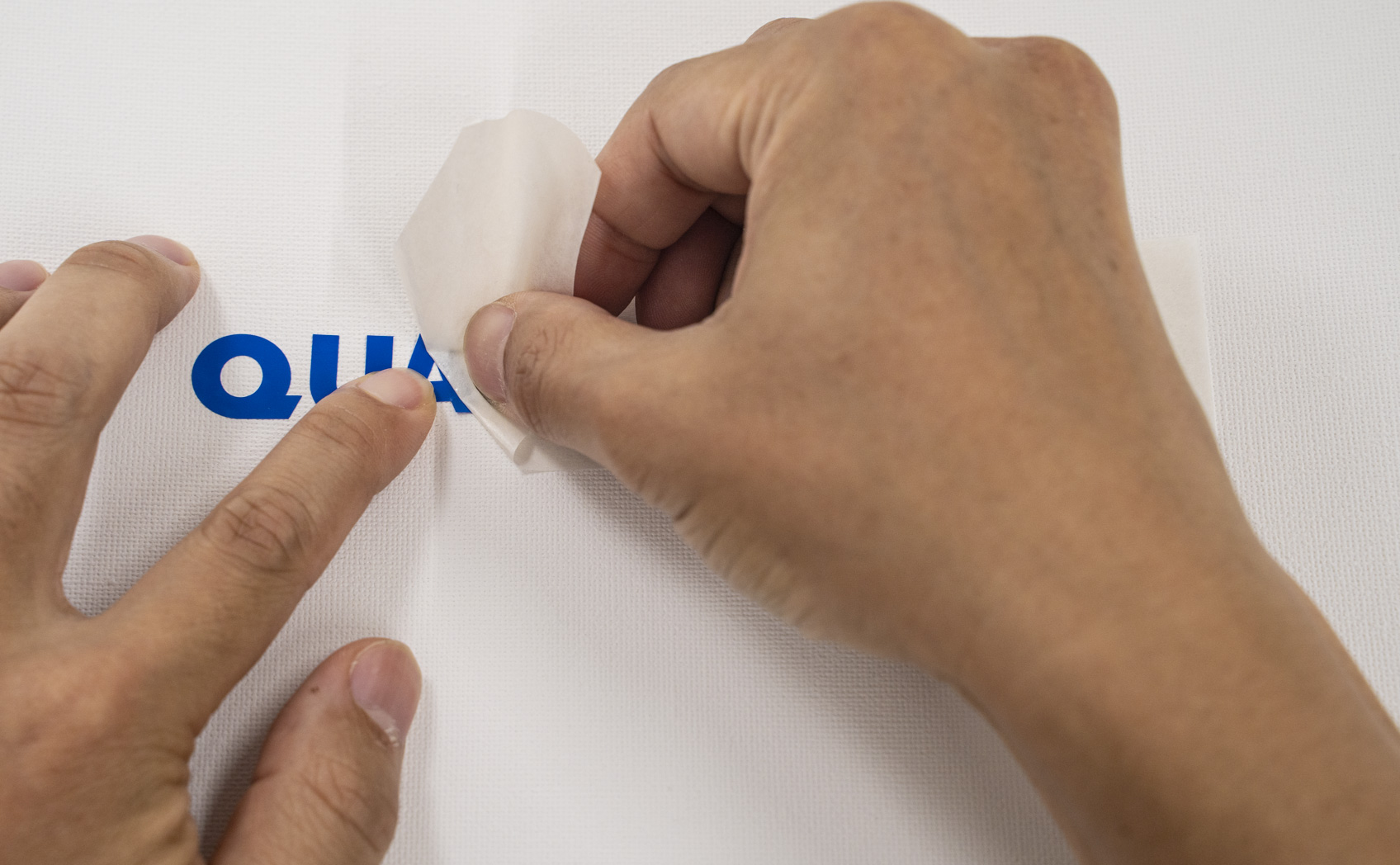 貼れる場所・貼れない場所 キャンバス