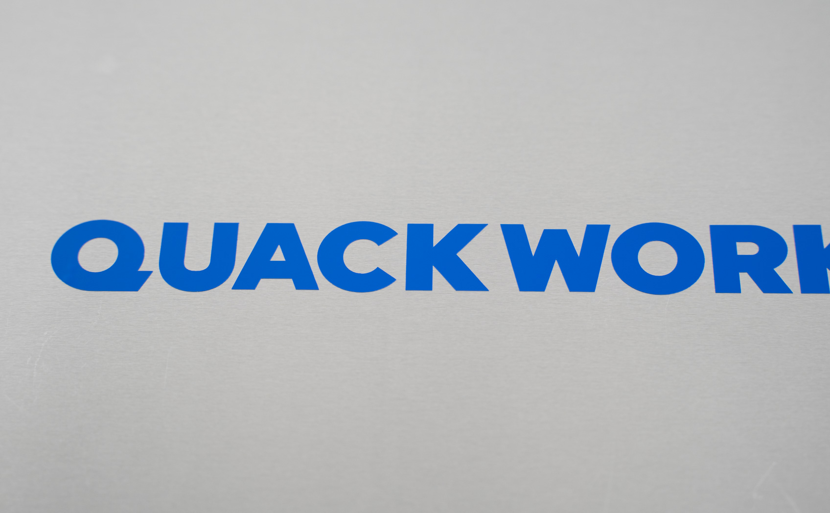 貼れる場所・貼れない場所_アルミ板