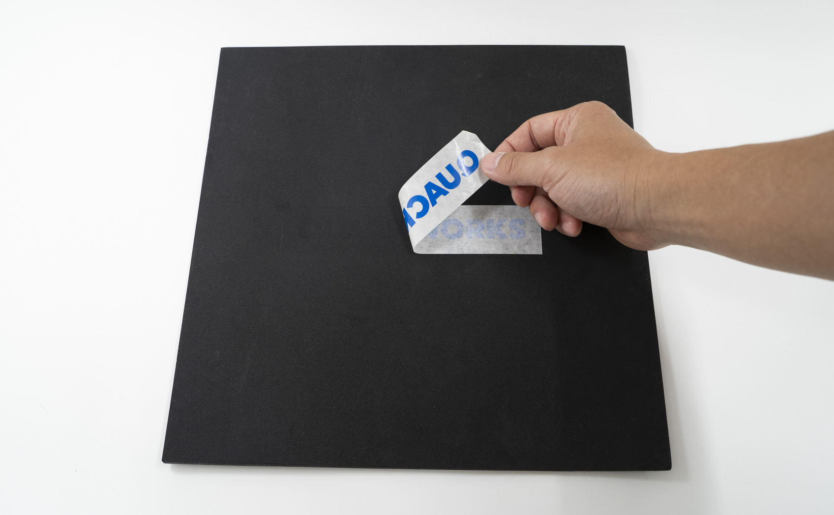 貼れる場所・貼れない場所_スポンジ