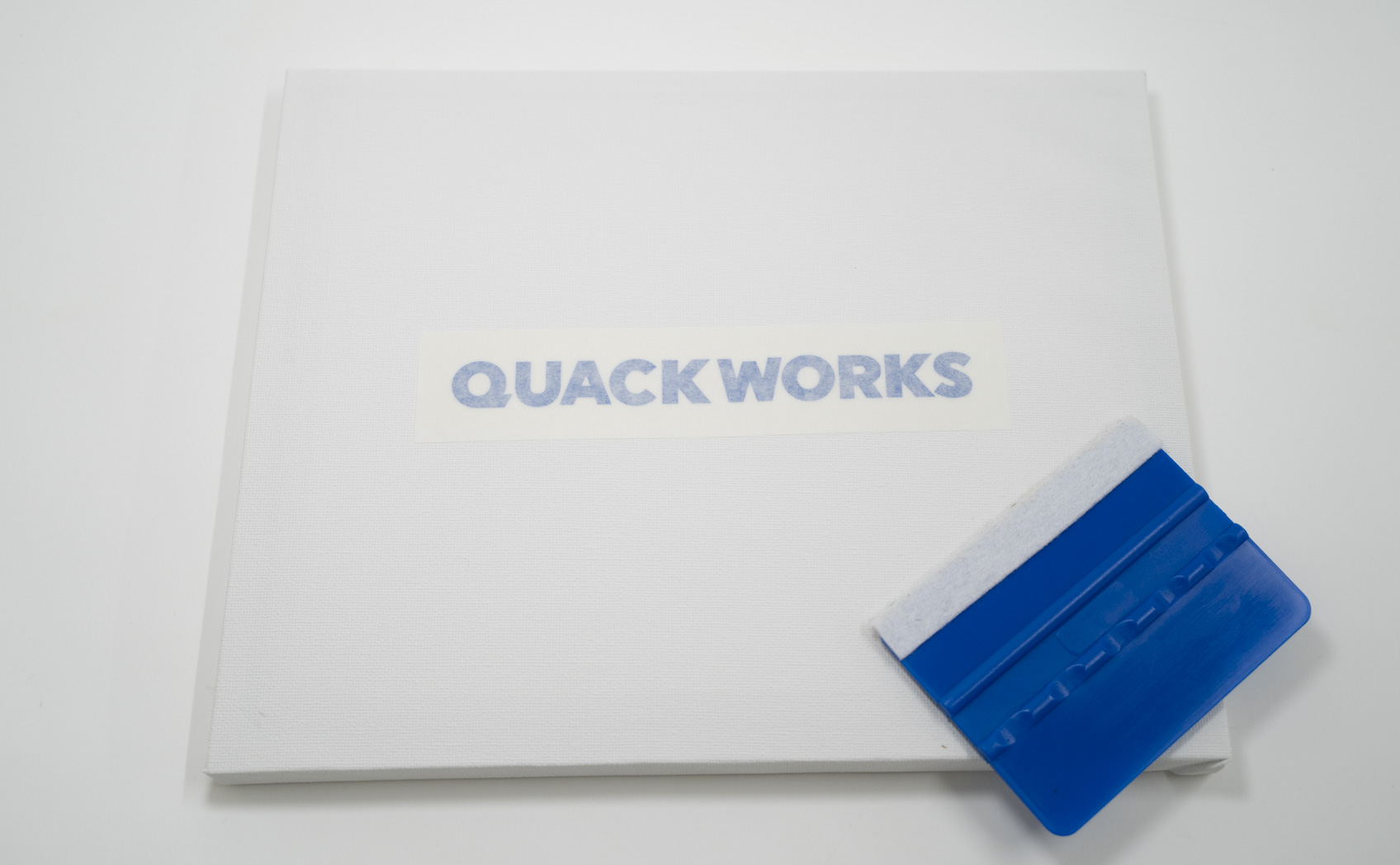 貼れる場所・貼れない場所_キャンバス