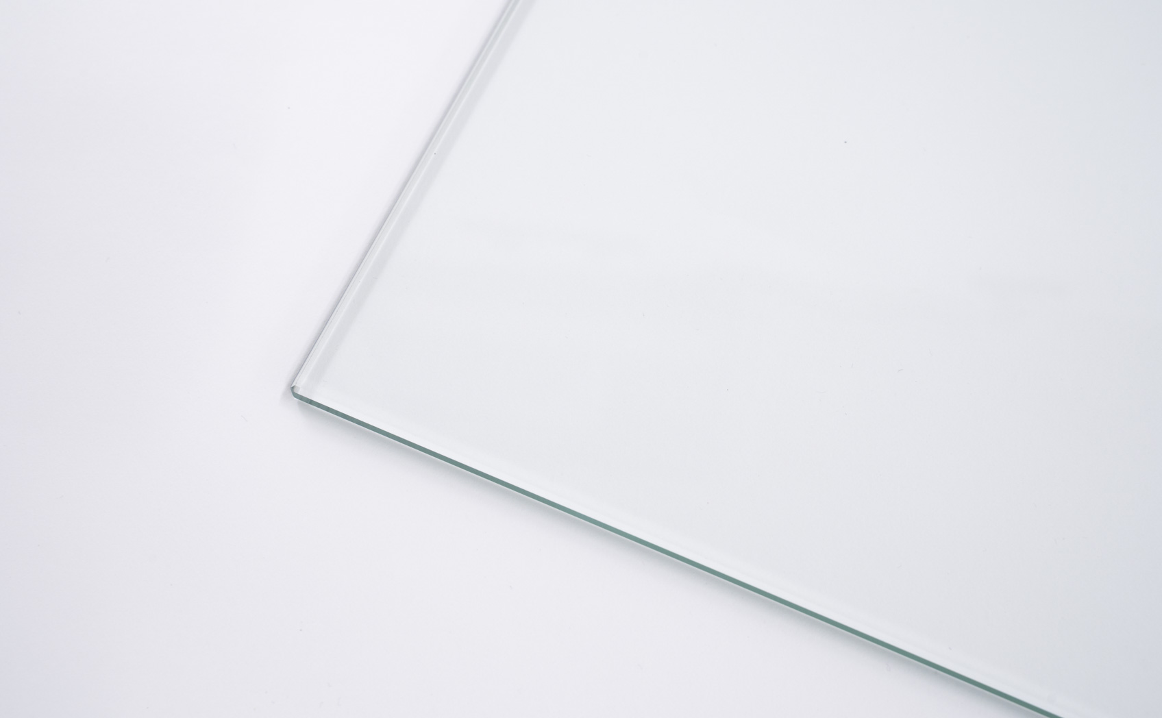 貼れる場所・貼れない場所_ガラス