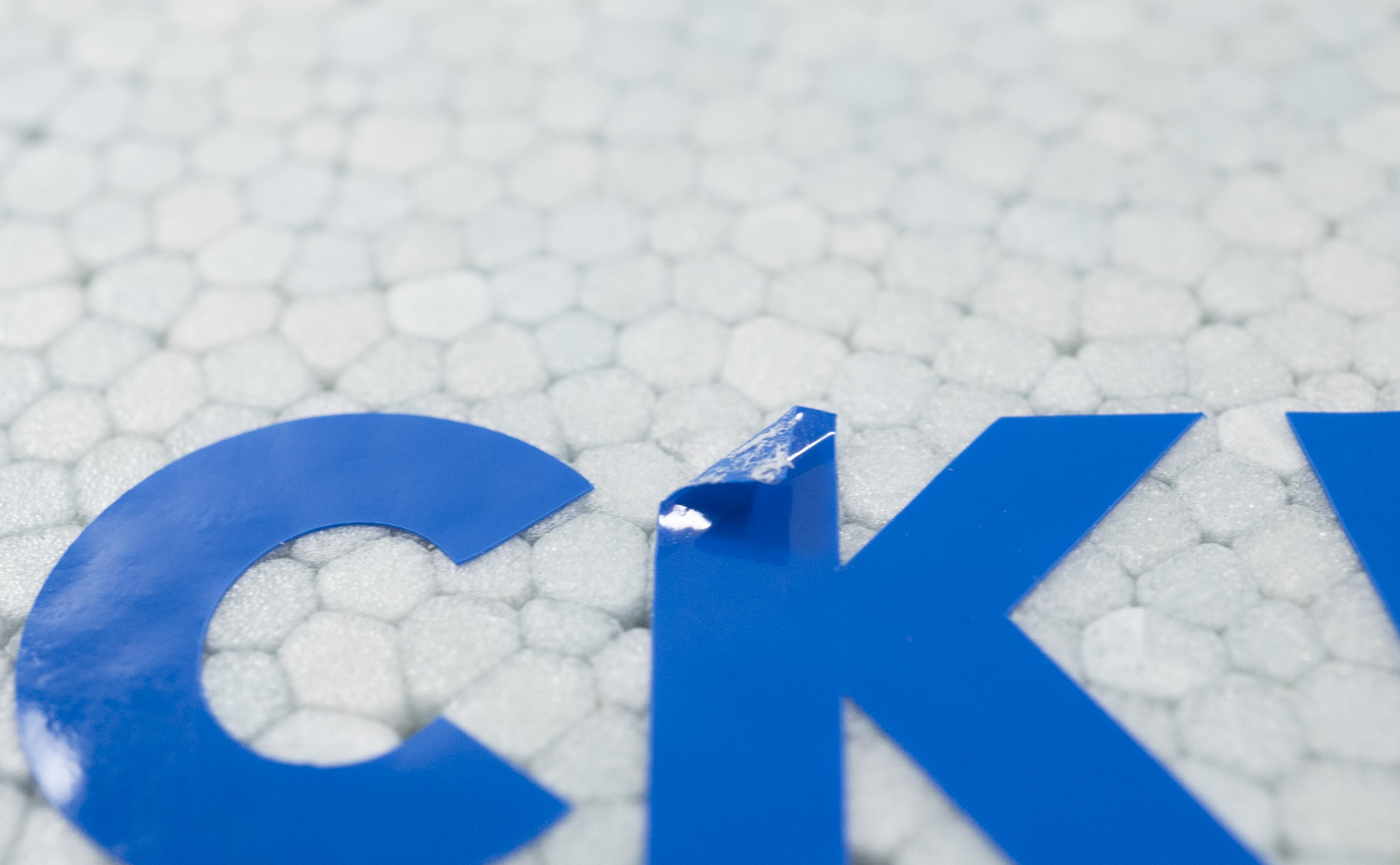 貼れる場所・貼れる場所 発泡スチロール