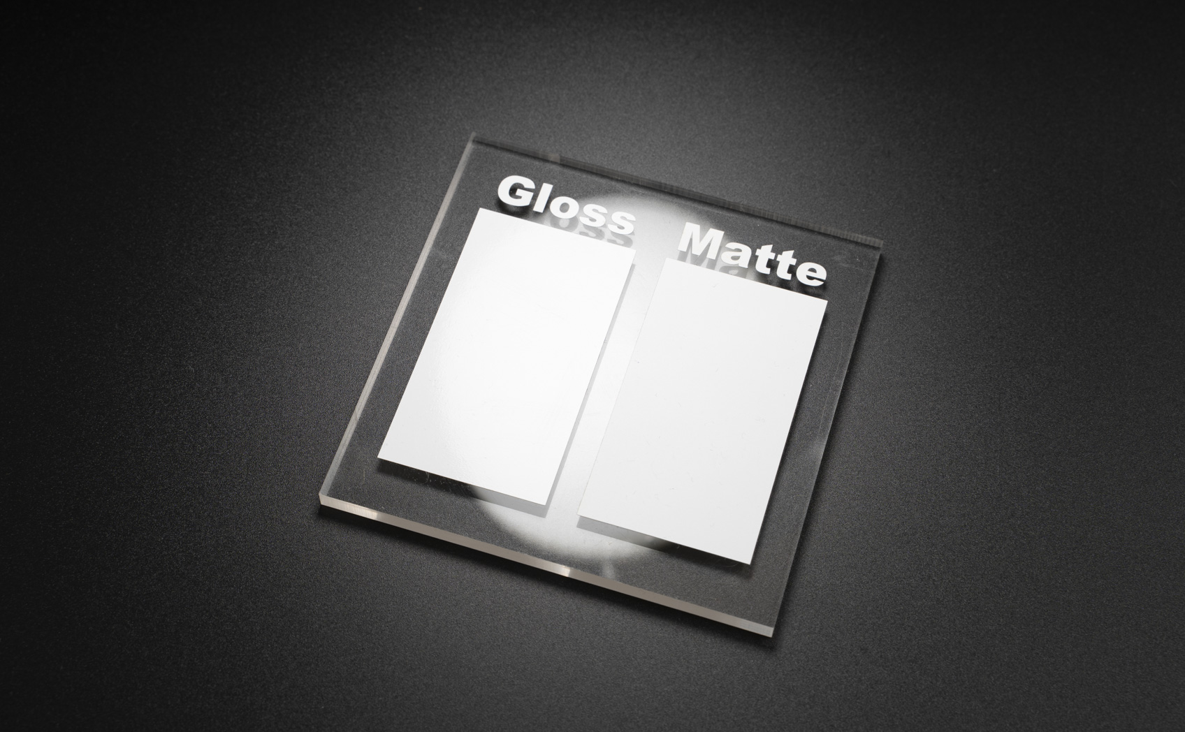 泥汚れの落ち方を光沢・マットで比較