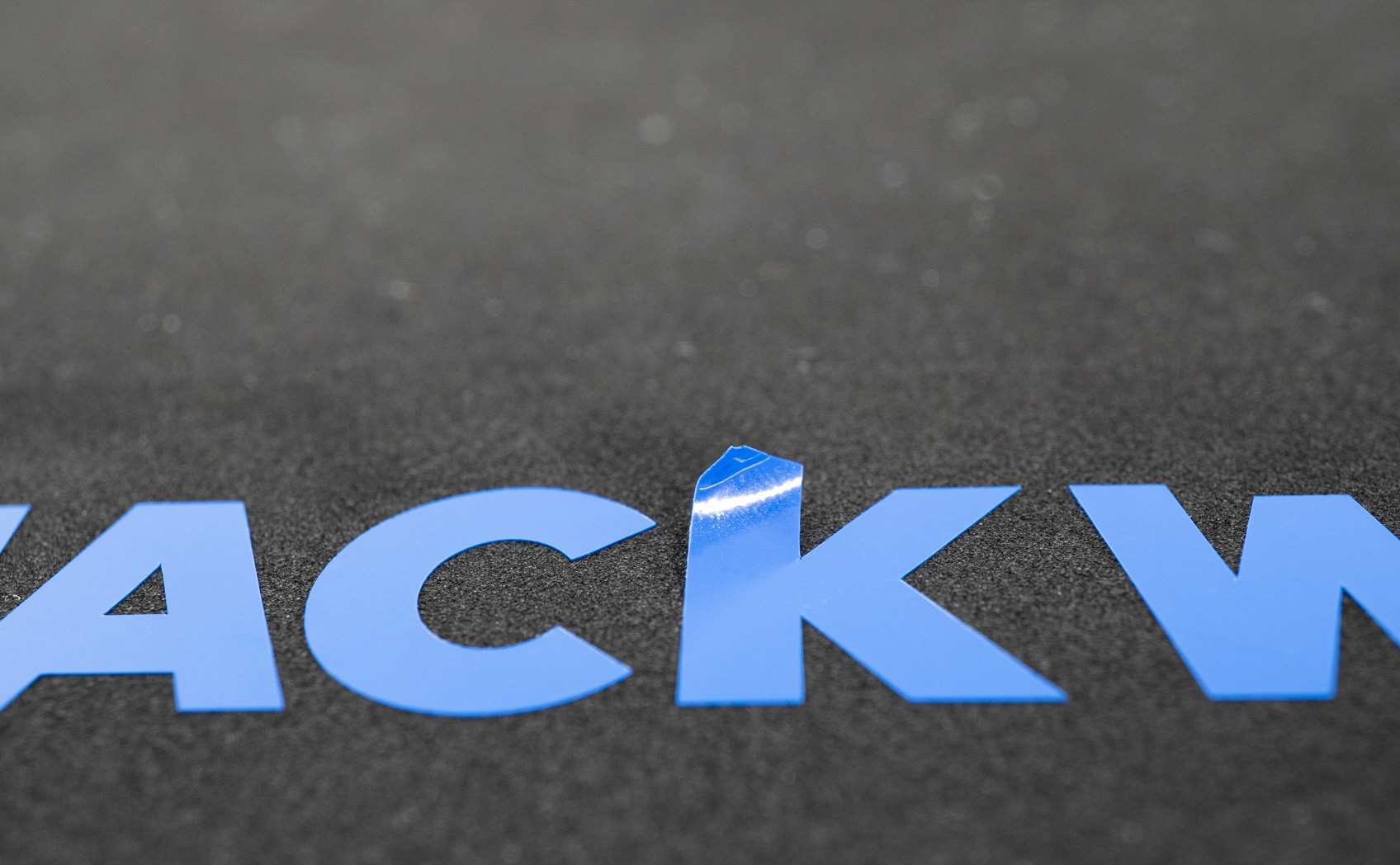 貼れる場所・貼れない場所 スポンジゴム