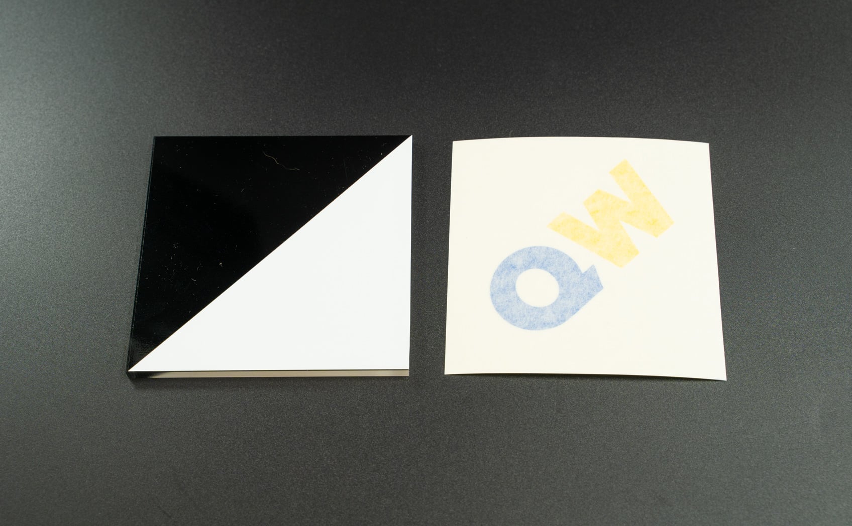 カッティングシートの背景色の透け