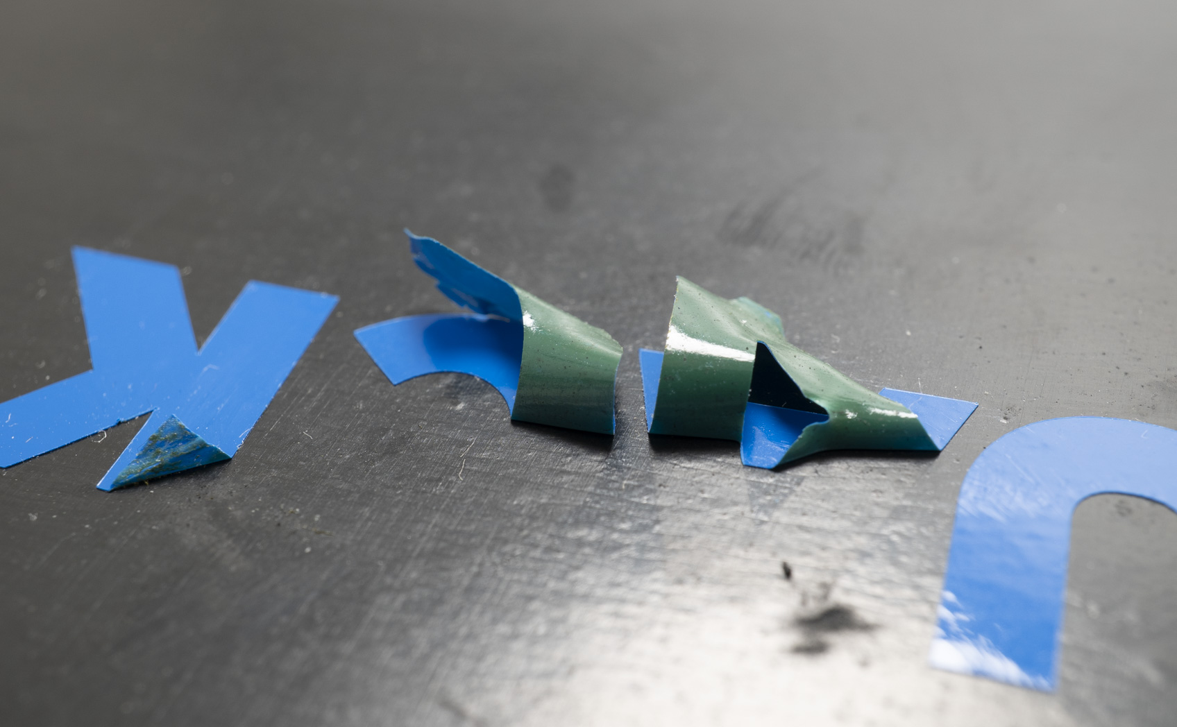 貼れる場所・貼れない場所 ゴム