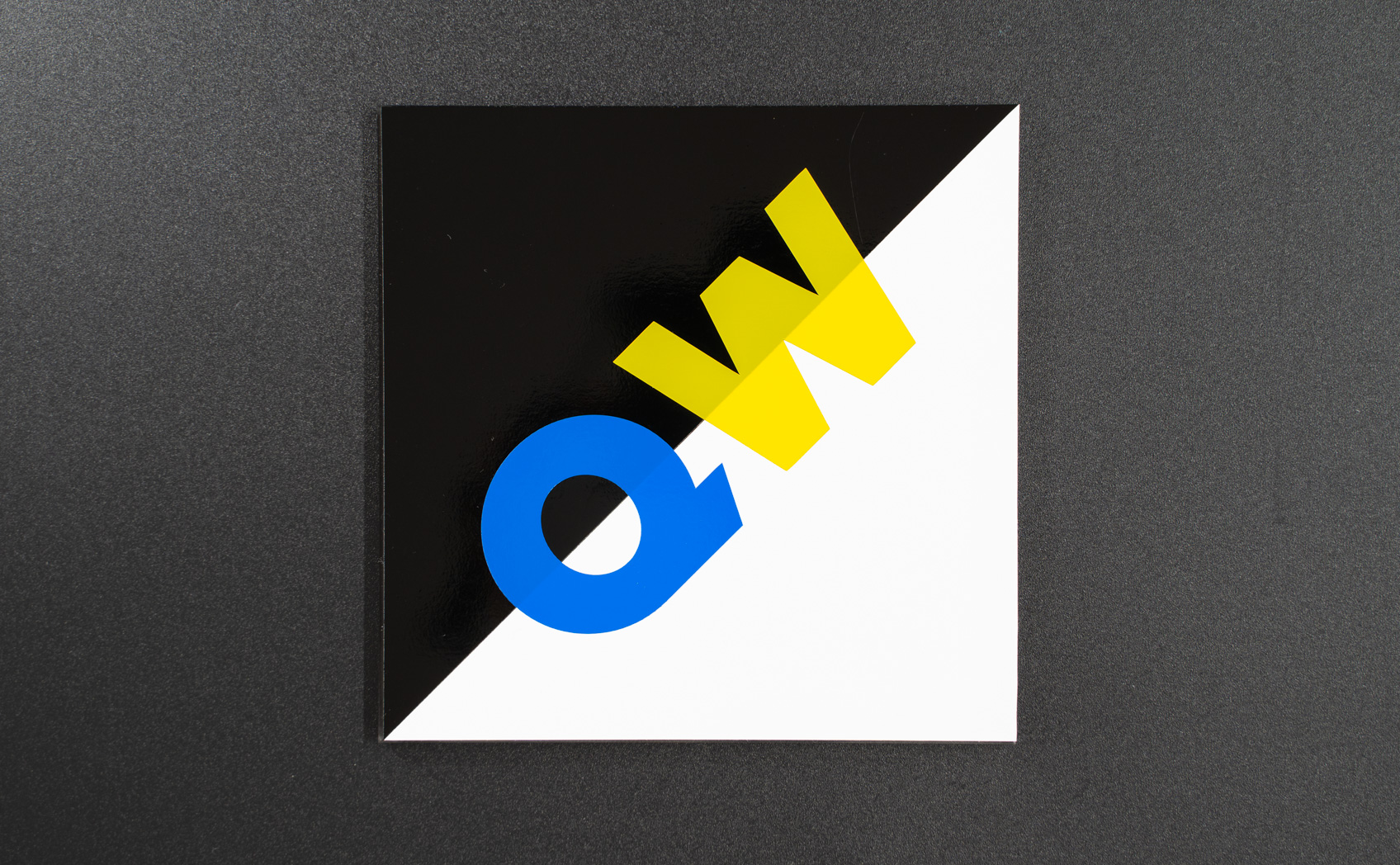 カッティングシートの背景色の透け