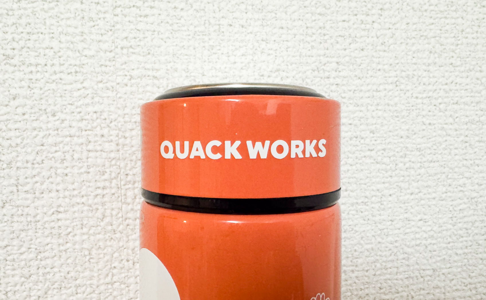 水筒に貼ったカッティングシートのロゴが少しズレてしまった