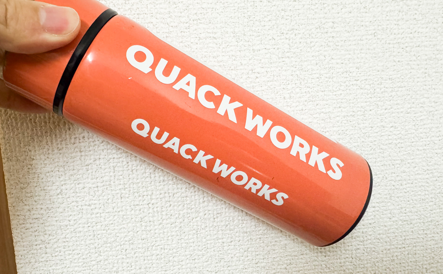 水筒に貼ったカッティングシートのロゴが少しズレてしまった