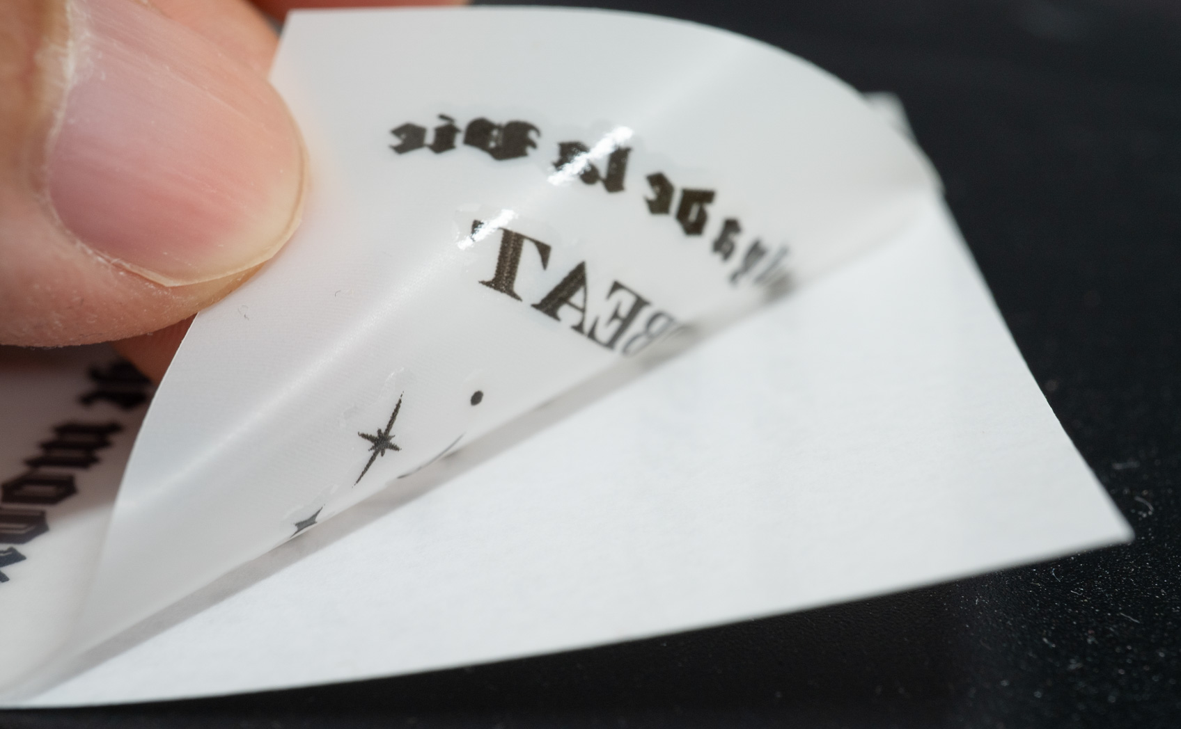 ダイソーのタトゥーシール