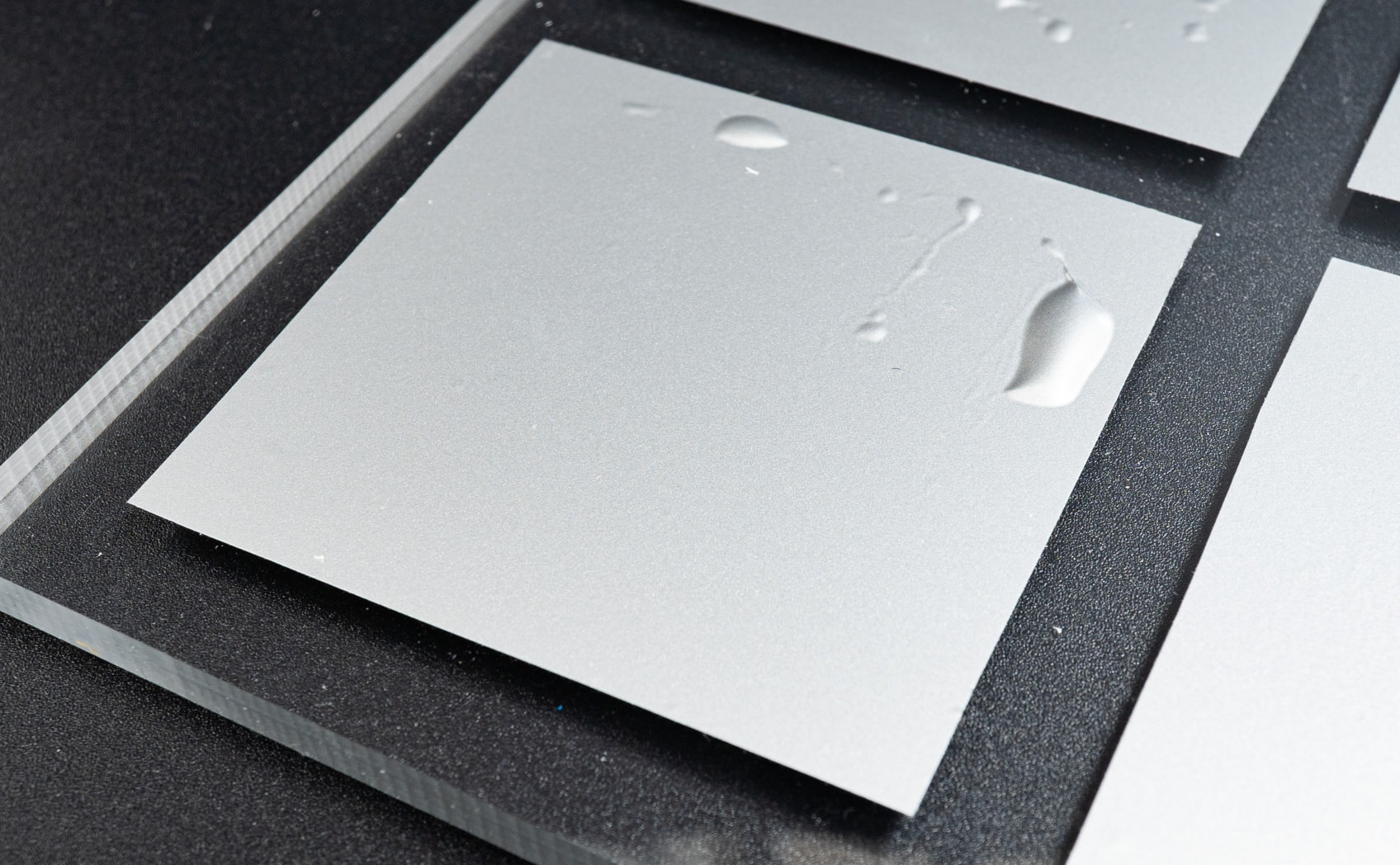 D3：端・キツめ 拡大