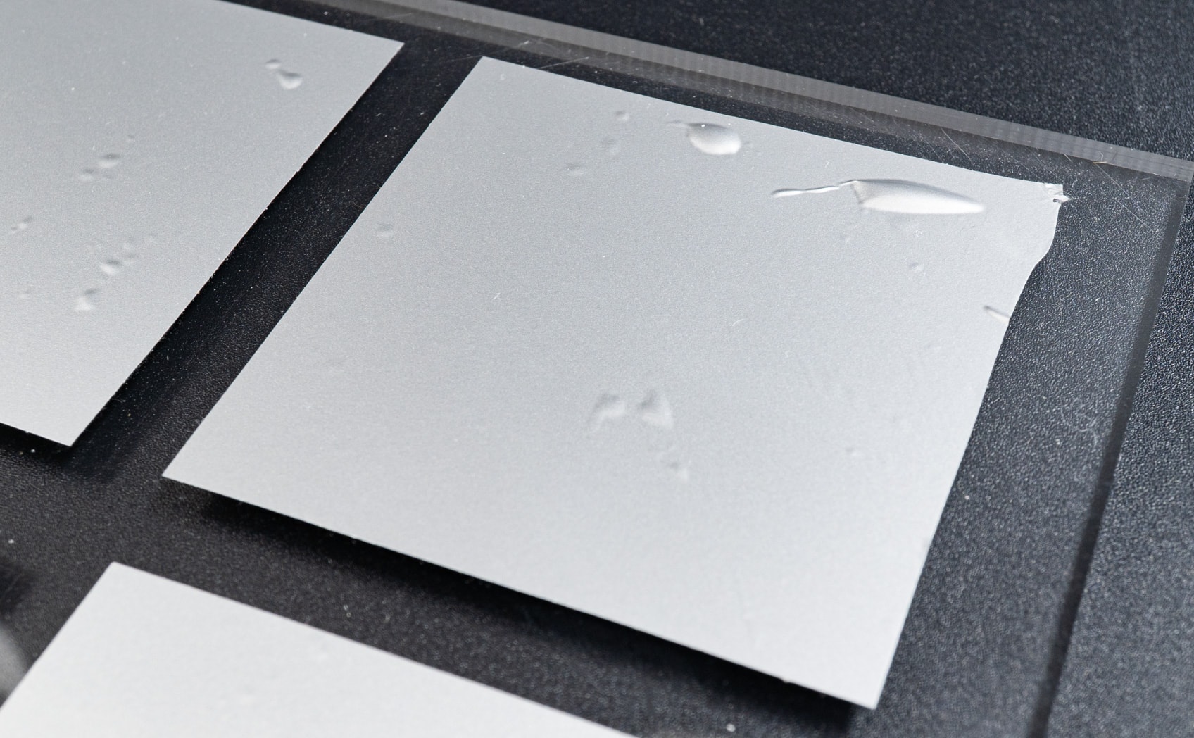 D2：端・キツめ 拡大