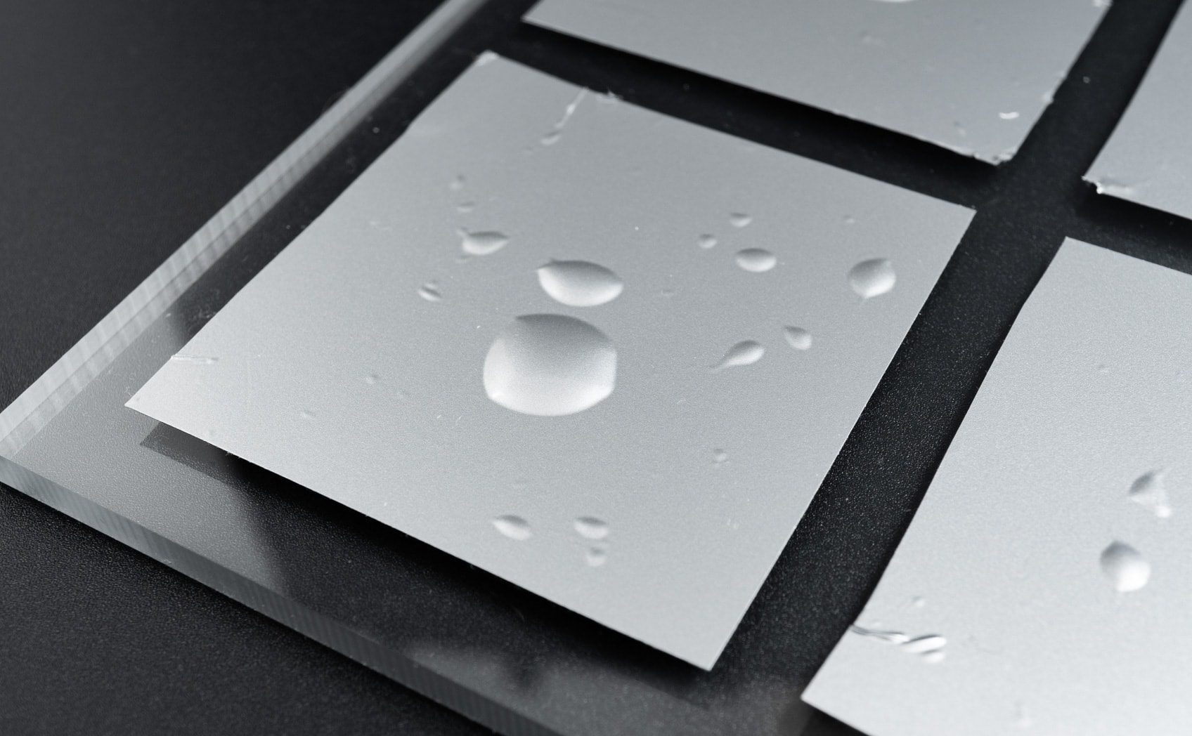 B3：中央・キツめ 拡大