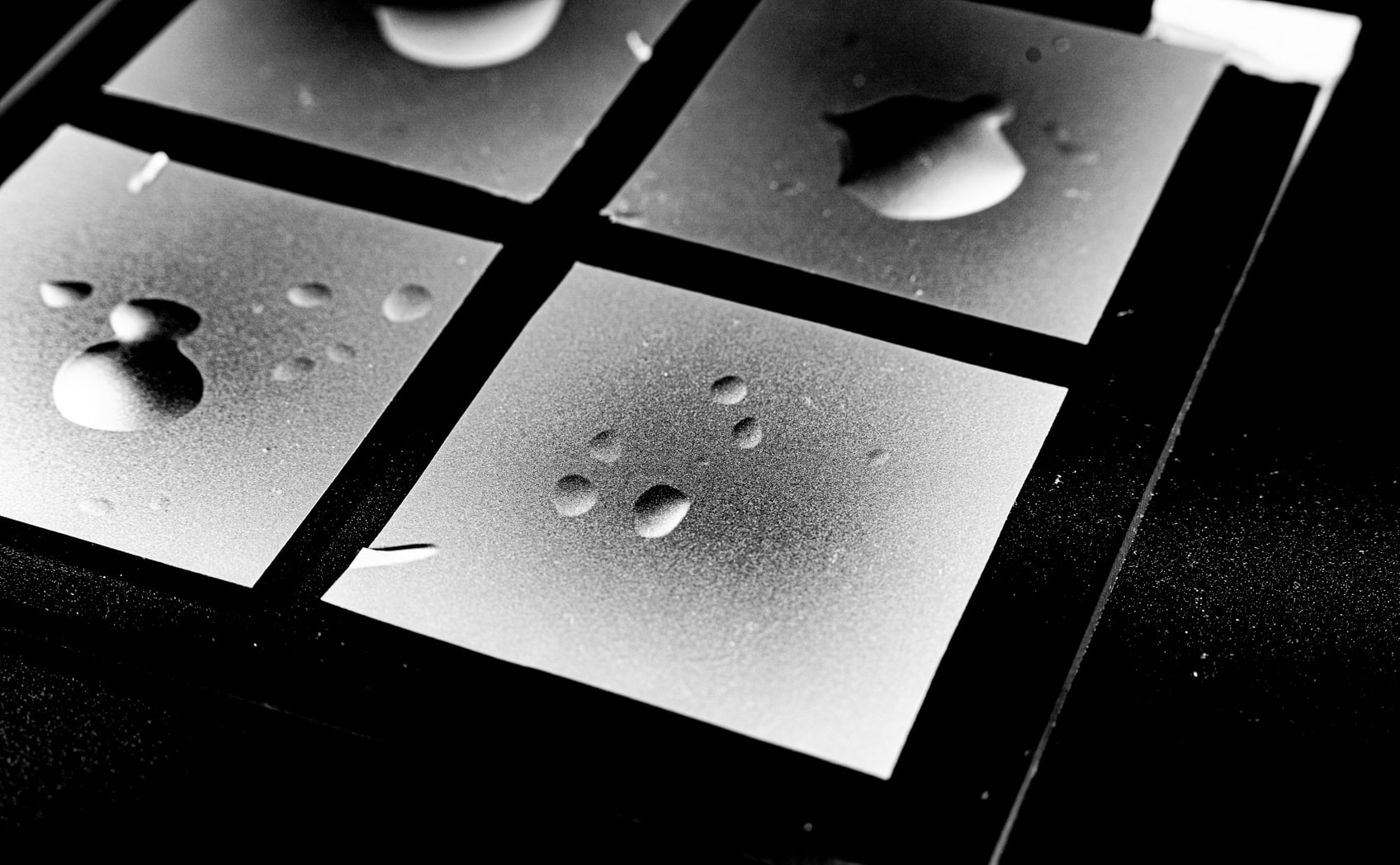 B4：中央・キツめ 拡大